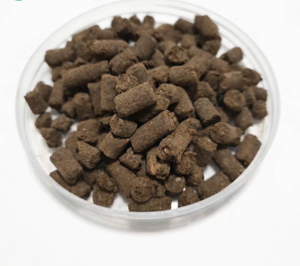 Chicken Manure Pellets NPK 4-3-3 organic matter 70%